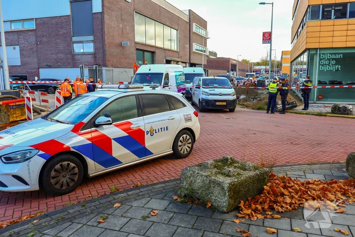 Ongeval leidt tot politieafsluiting bij autodealer