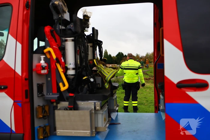 Zoekactie naar persoon te water met traumaheli