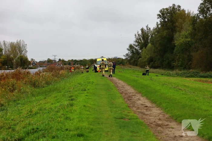 Zoekactie naar persoon te water met traumaheli