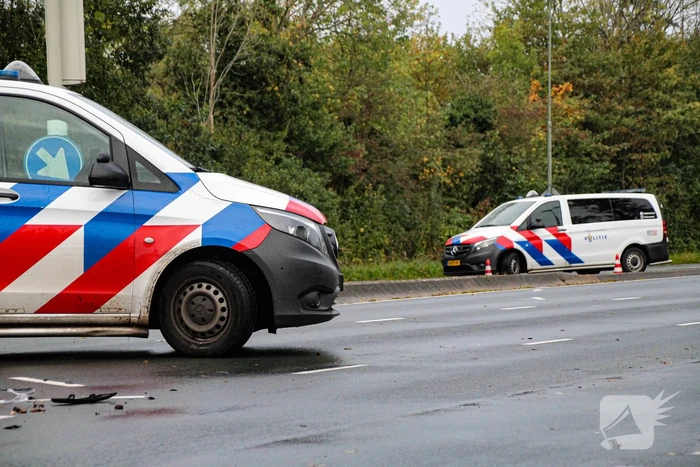 frontale botsing tussen twee voertuigen