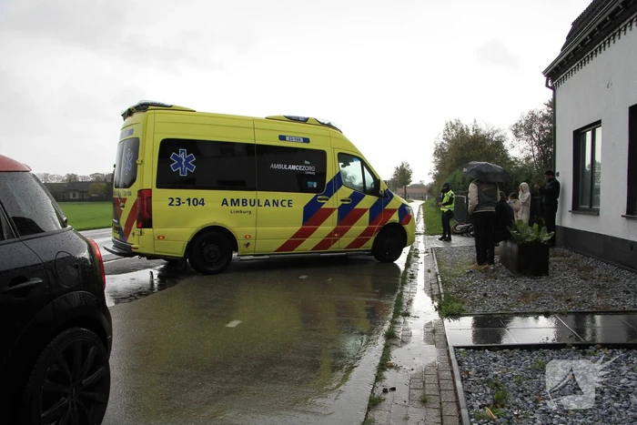 Crossmotor geschept door auto tijdens ongeval