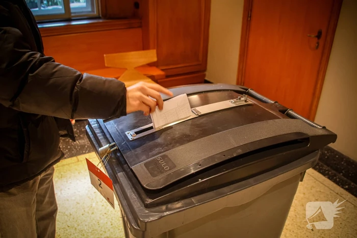 Veel mensen stemmen in de Leidse regio