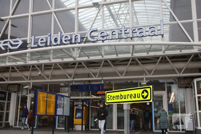 Veel mensen stemmen in de Leidse regio
