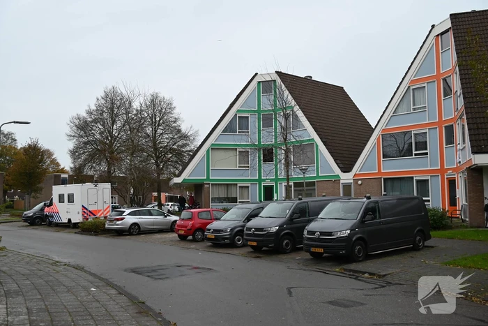 Overleden persoon in woning aangetroffen