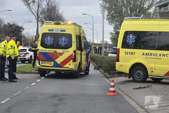 Auto belandt in bosschages