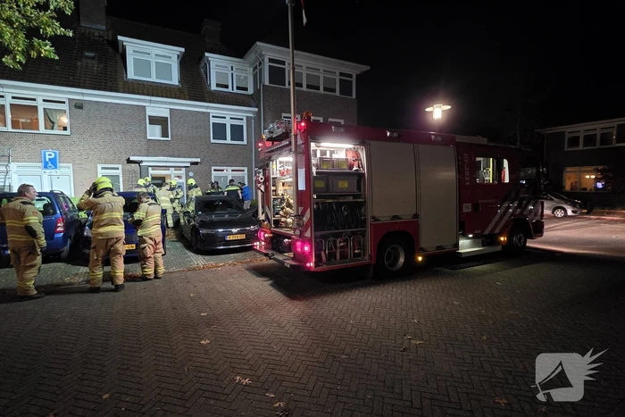 Woningbrand door vergeten pannetje, bewoner nagekeken door het ambulancepersoneel