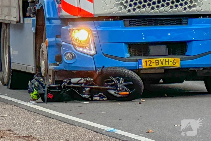 Kind overleden bij aanrijding tussen fatbike en vrachtauto