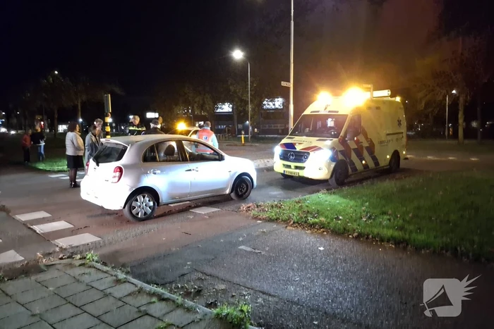 Fietser gewond bij botsing met auto