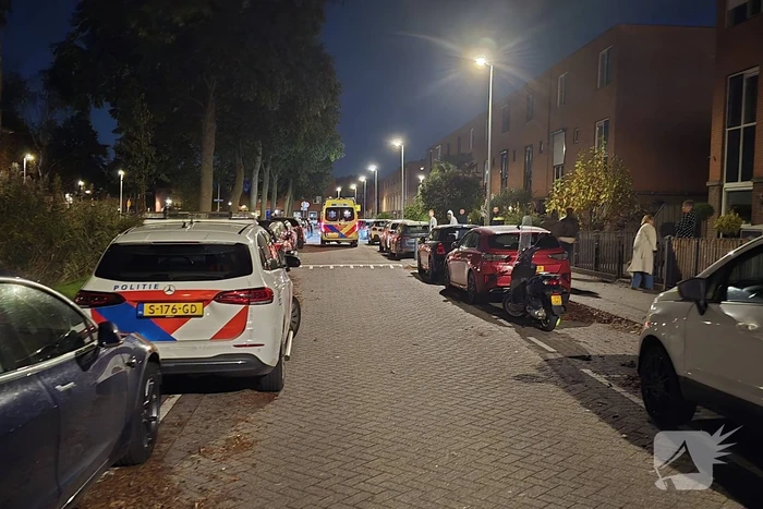 Gewonde na steekpartij, verdachte op de vlucht
