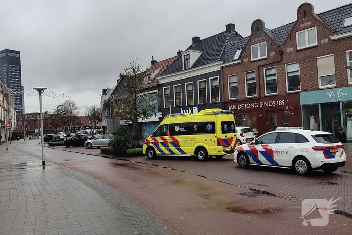 Fietser gewond bij botsing met auto
