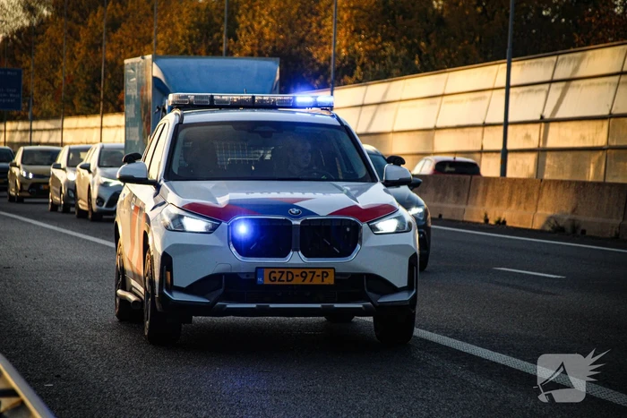 Twee auto's total loss na aanrijding