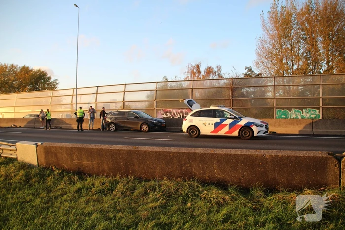Twee auto's total loss na aanrijding