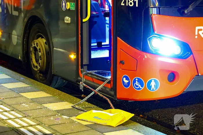 Fietser gewond na aanrijding met stadsbus