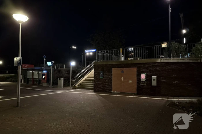 AED gestolen na vandalisme met vuurwerk
