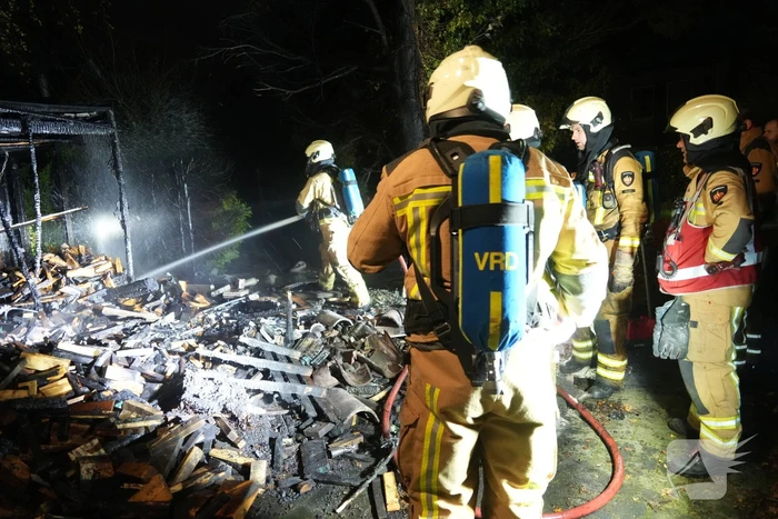 schuurtje verwoest door brand