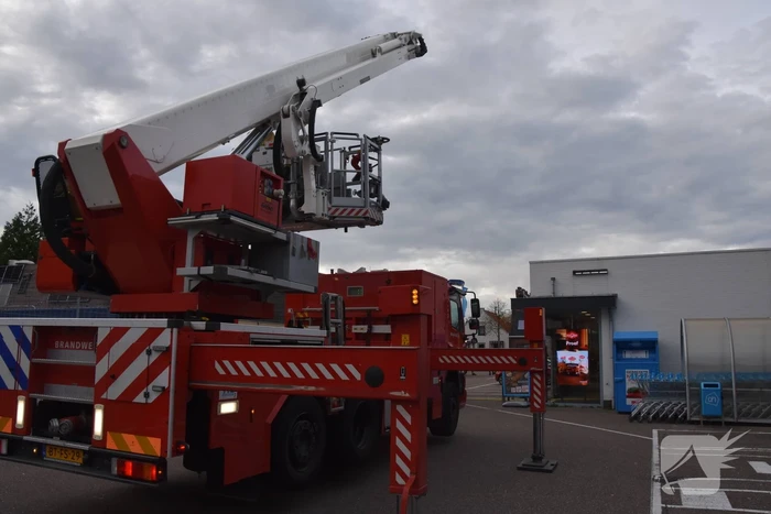 Winkelbrand vraagt snelle brandweerinzet