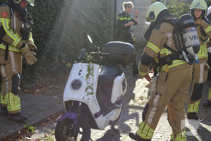 Rookontwikkeling in bestelbus