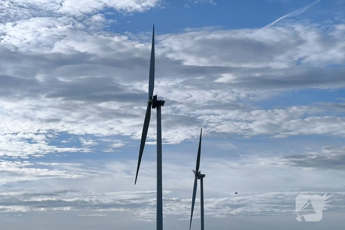 Herstel windmolen na brand vergt tijd