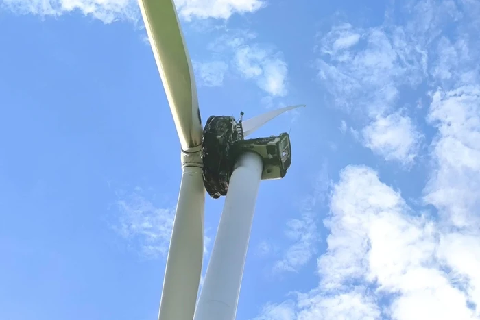 Herstel windmolen na brand vergt tijd