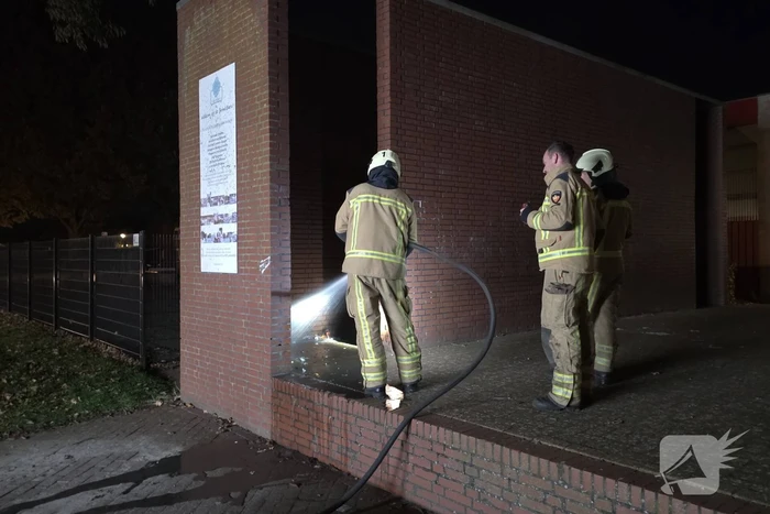 Afval in brand gestoken op speelplein