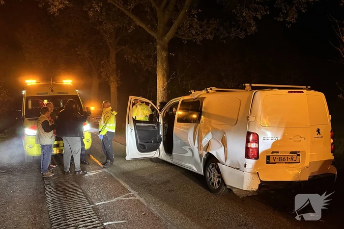 Meerdere gewonden na botsing door mist
