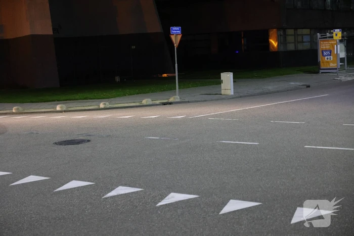 Forse aanrijding op drukke kruising