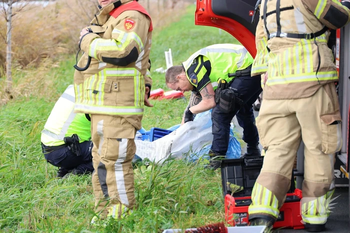 Grote zoekactie na melding te water