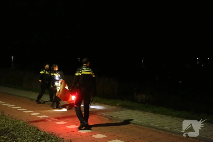 Ontsnapte emoe houdt politie bezig