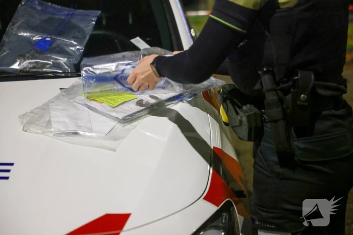 Explosie bij portiek mogelijk wraakactie