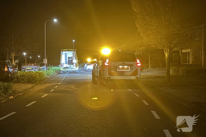 Gewonde aangetroffen langs weg
