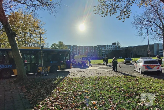 Fiets en auto beschadigd na botsing