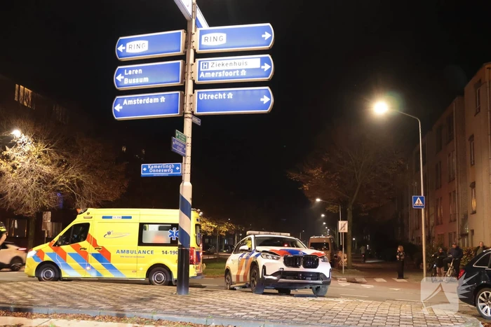 ongeval tussen politievoertuig en auto