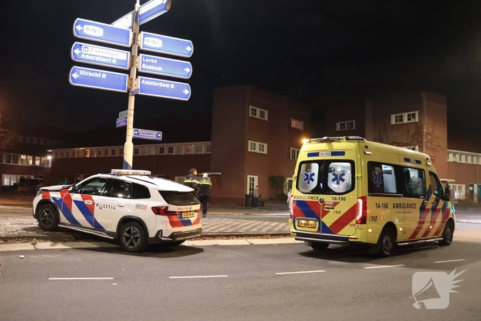 ongeval tussen politievoertuig en auto