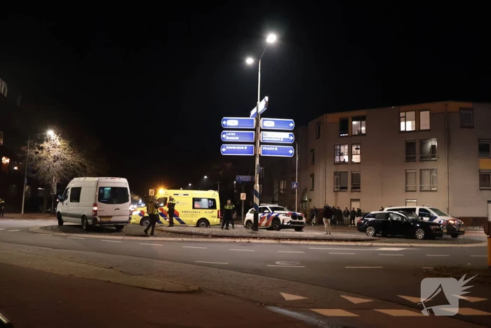 ongeval tussen politievoertuig en auto