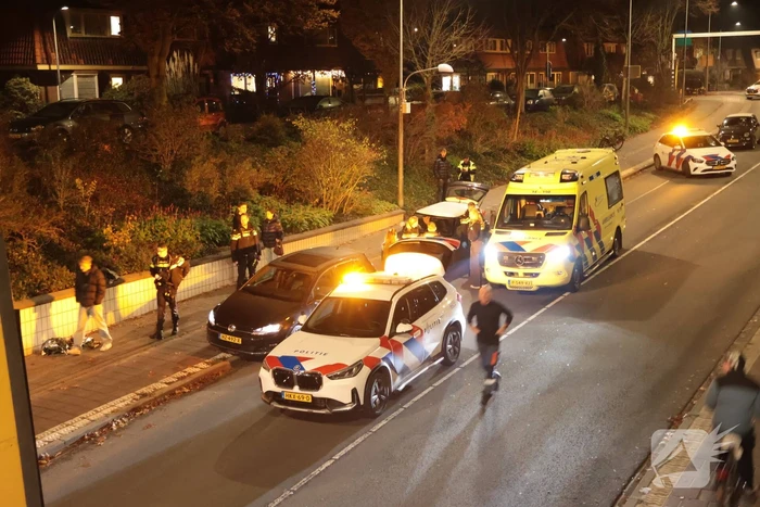 Vrachtwagen vast in tunnel, bestuurder gewond