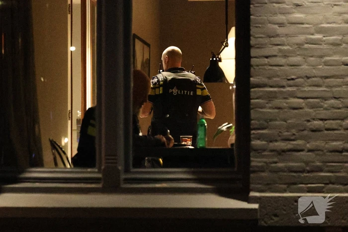 Schutter richt op mensen en slaat op de vlucht na conflict