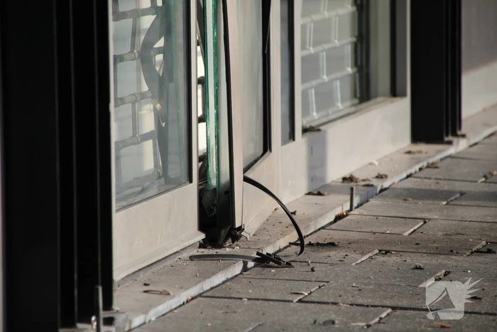 Schade bij zonnestudio door explosie