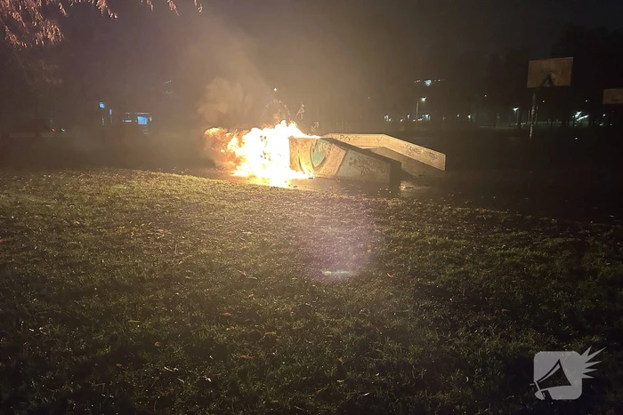 Felle brand na explosie met jerrycan