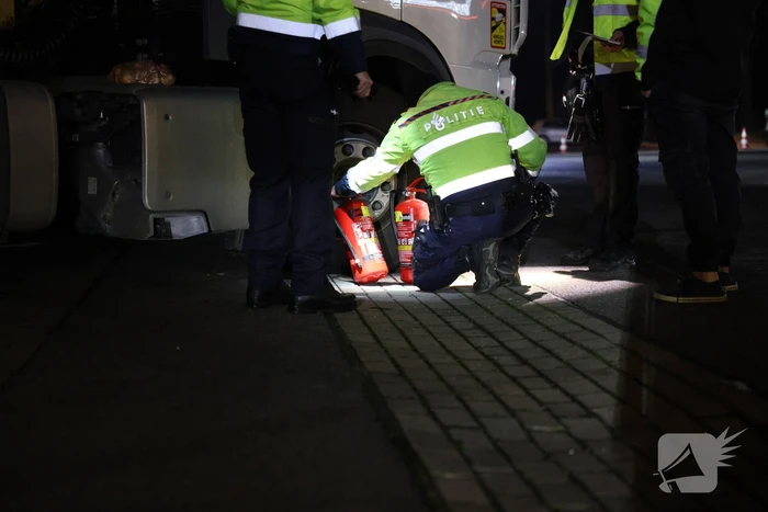 Grote controle door diverse diensten