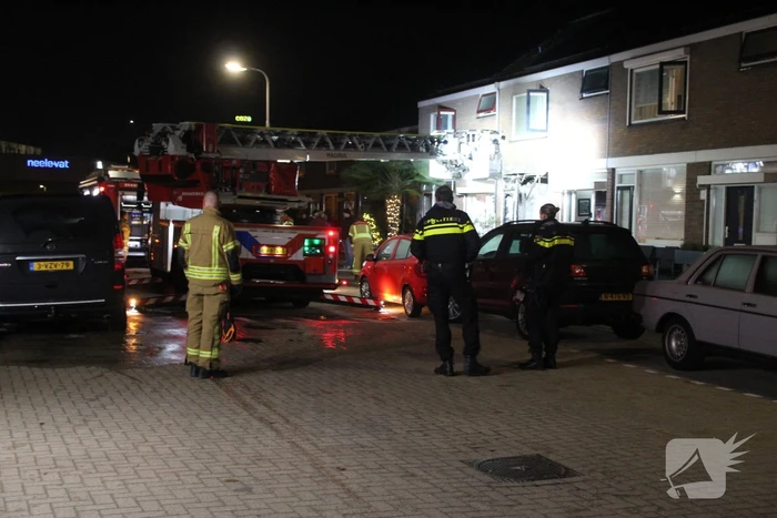 Vlammenzee in kamer van woning