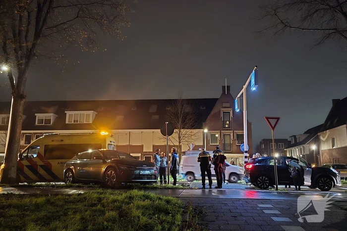 Kop-staart botsing bij zebrapad