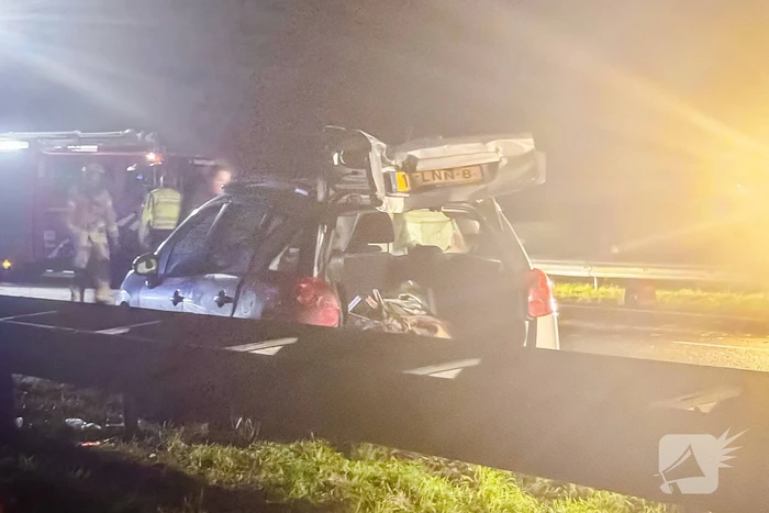 Verkeersongeval leidt tot volle inzet brandweer