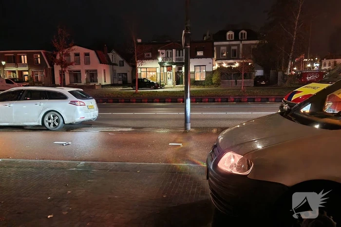 Botsing tussen voertuigen leidt tot behandeling van bestuurder