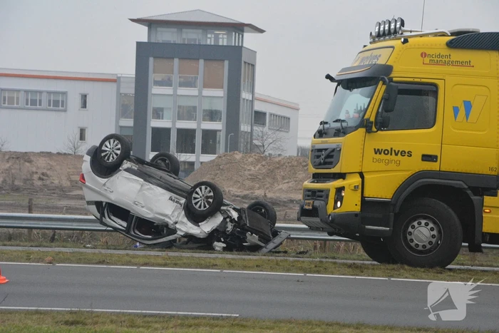Ernstig verkeersongeval met meerdere voertuigen