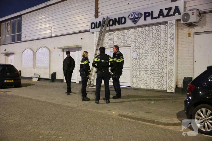 Schietincident bij partycentrum leidt tot ontruiming