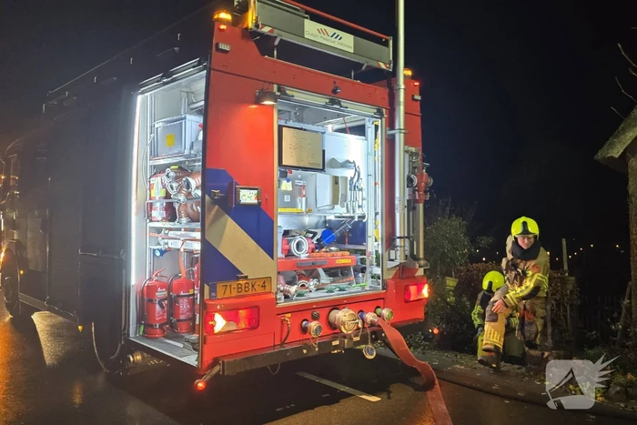 Brand in schoorsteen van woning
