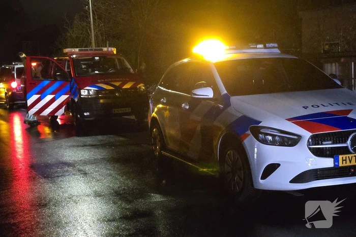 Brand in schoorsteen van woning