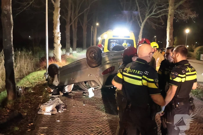 Bestuurder gewond bij eenzijdig ongeval