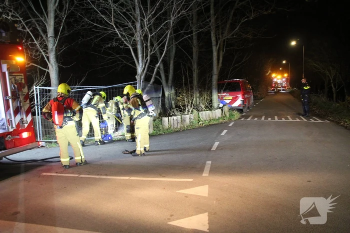 Schuur volledig verwoest door brand