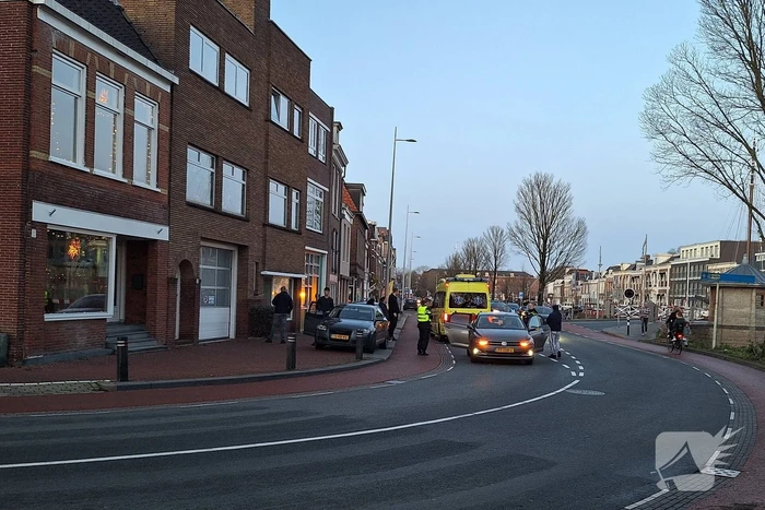 Ambulancedienst ingezet na kop-staartbotsing